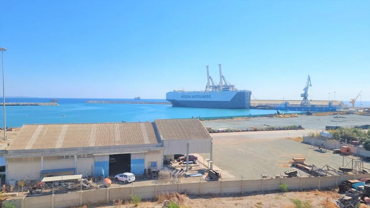 Apartment With 360° Balcony And Direct Sea And Harbour View! Larnaca 0*,  Cyprus